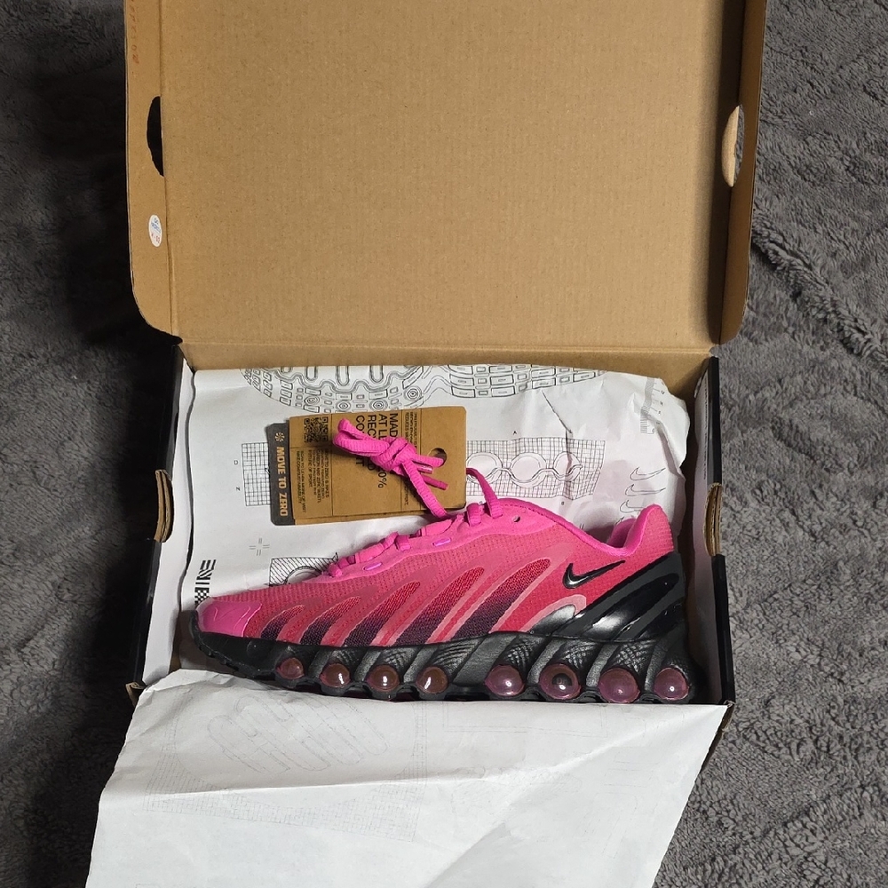 Nike Pink and Black Running Shoes